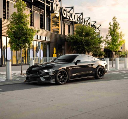 Monthly Car Rental: How to Choose a Plan That Actually Fits Your Life